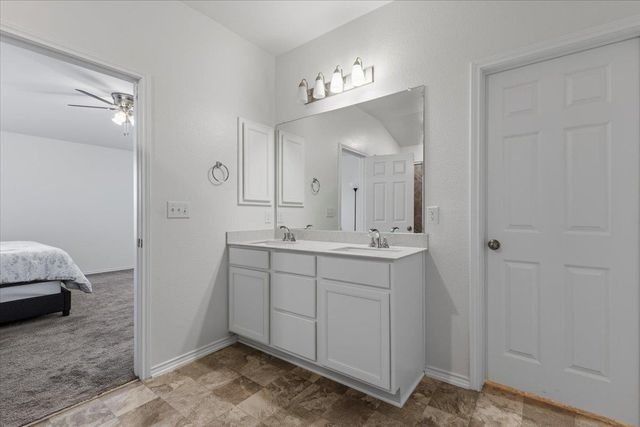 14425 Booted Eagle PASS, Elgin, TX 78621