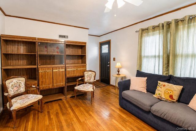 15 S Plank Road, Newburgh, NY 12550