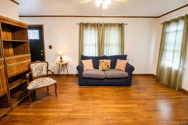 15 S Plank Road, Newburgh, NY 12550