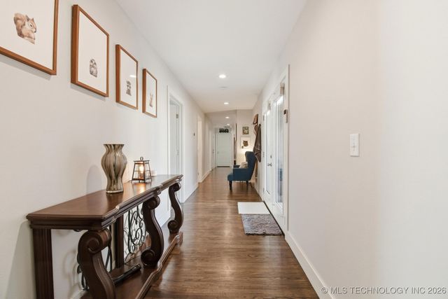 2205 S Florence Avenue, Tulsa, OK 74114