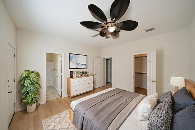 5502 Finch Street B, Houston, TX 77028