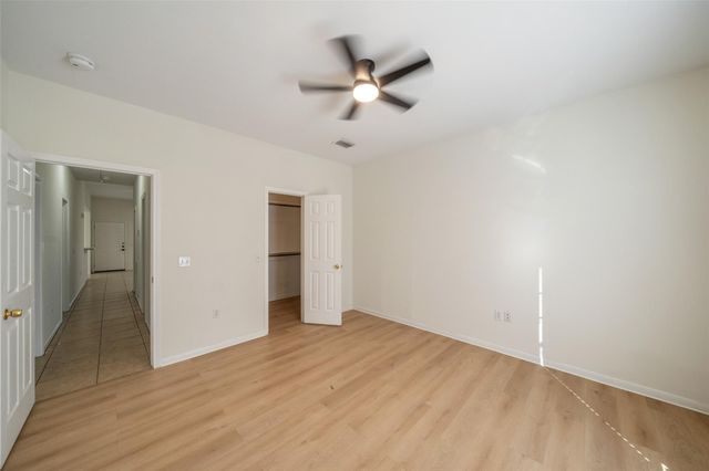 5502 Finch Street B, Houston, TX 77028