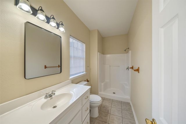 5502 Finch Street B, Houston, TX 77028