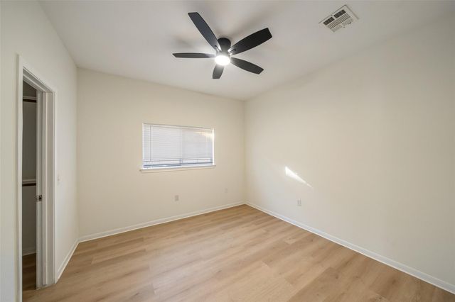 5502 Finch Street B, Houston, TX 77028