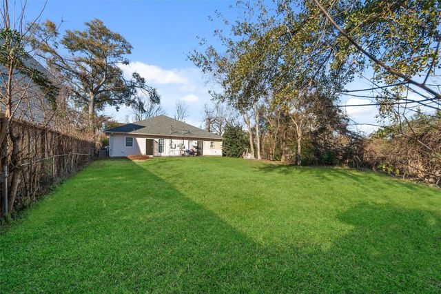 5502 Finch Street B, Houston, TX 77028