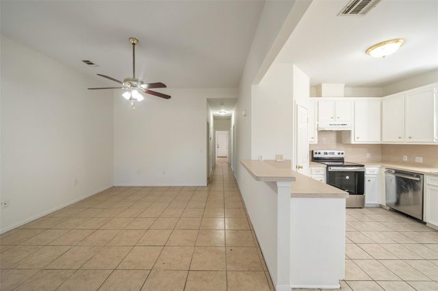 5502 Finch Street B, Houston, TX 77028