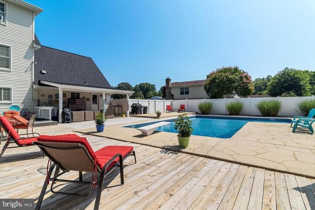 615 CLARKS RUN RD, La Plata, MD 20646