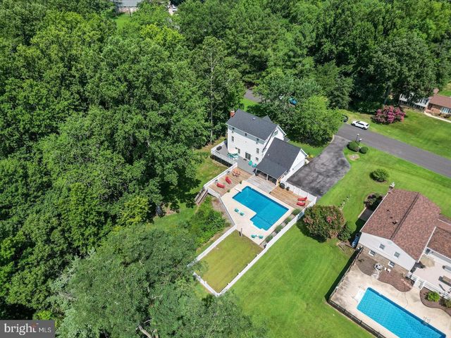 615 CLARKS RUN RD, La Plata, MD 20646