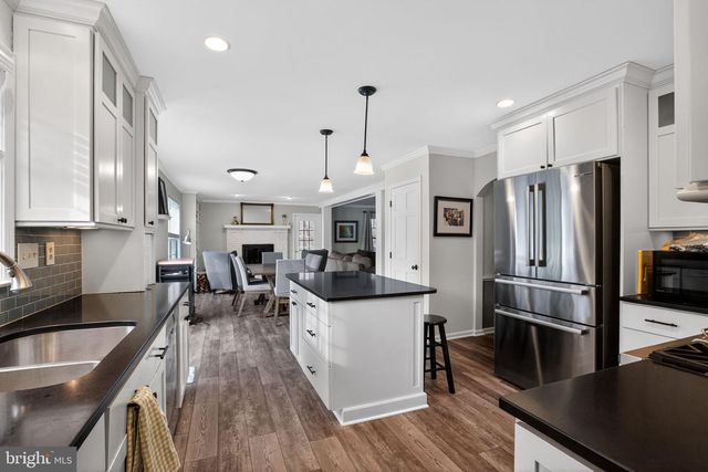 615 CLARKS RUN RD, La Plata, MD 20646