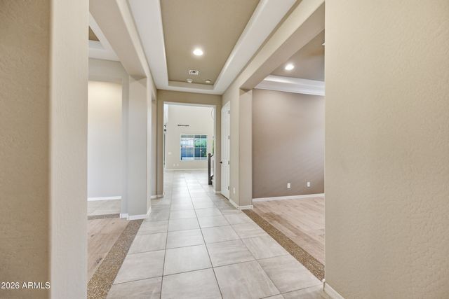 1930 E HORSESHOE Drive, Chandler, AZ 85249