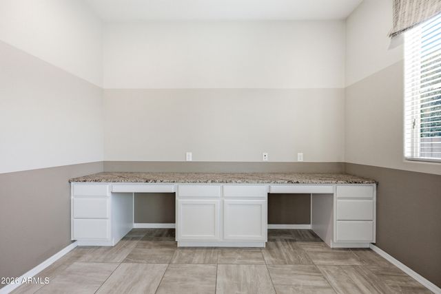 1930 E HORSESHOE Drive, Chandler, AZ 85249