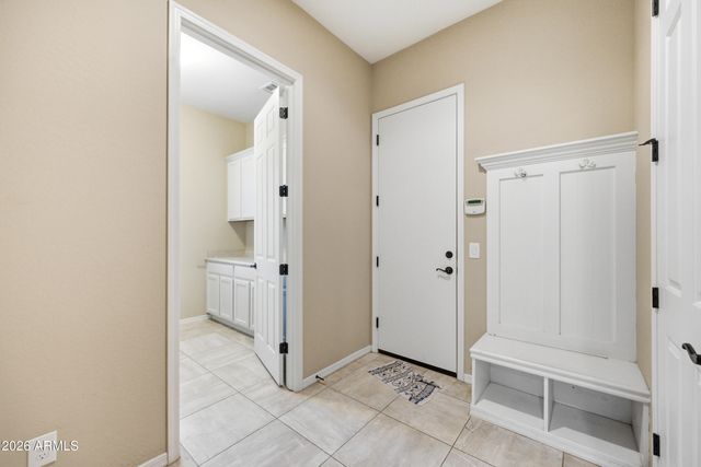 1930 E HORSESHOE Drive, Chandler, AZ 85249
