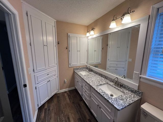 1603 Selkirk Dr, Dothan, AL 36303