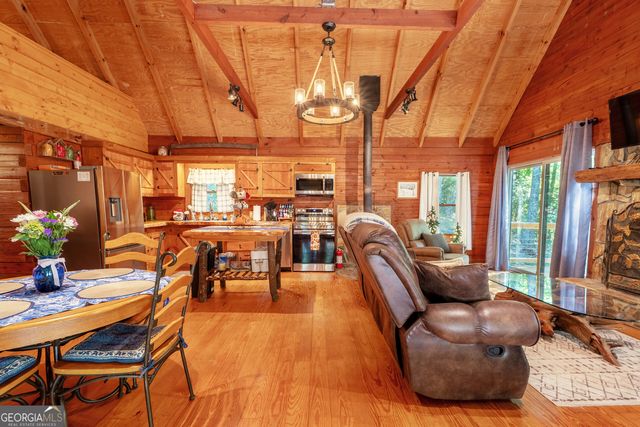 84 Knights Way, Blairsville, GA 30512