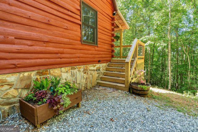 84 Knights Way, Blairsville, GA 30512