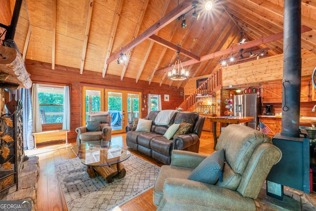 84 Knights Way, Blairsville, GA 30512