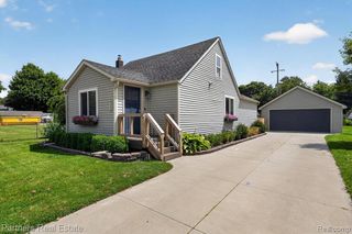 425 S 7th Street, Brighton, MI 48116