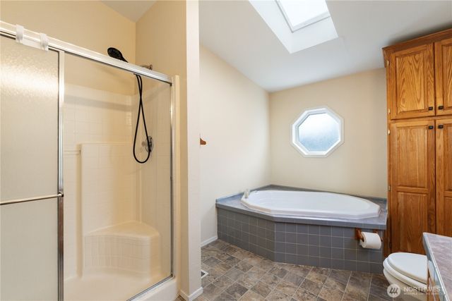 14002 70th Street Ct E, Sumner, WA 98390