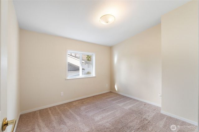 14002 70th Street Ct E, Sumner, WA 98390