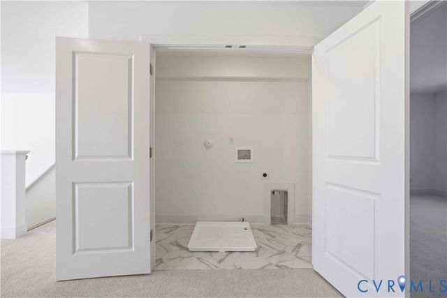 6800 Sunrise Oasis Ln, Midlothian, VA 23112