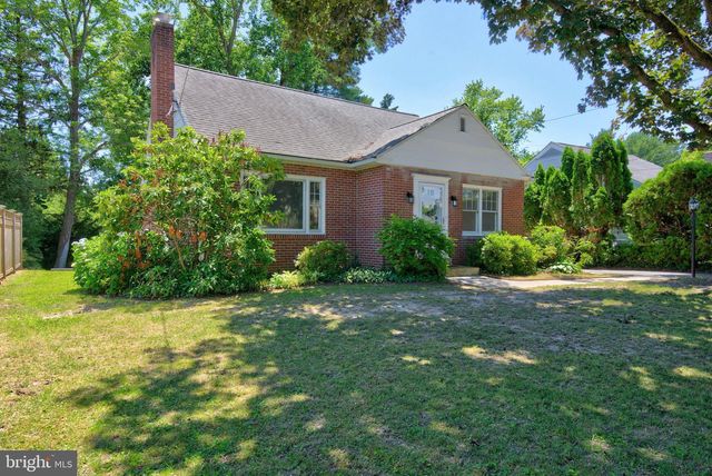 124 LANDIS AVE, Millersville, PA 17551