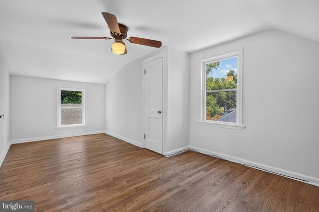 124 LANDIS AVE, Millersville, PA 17551