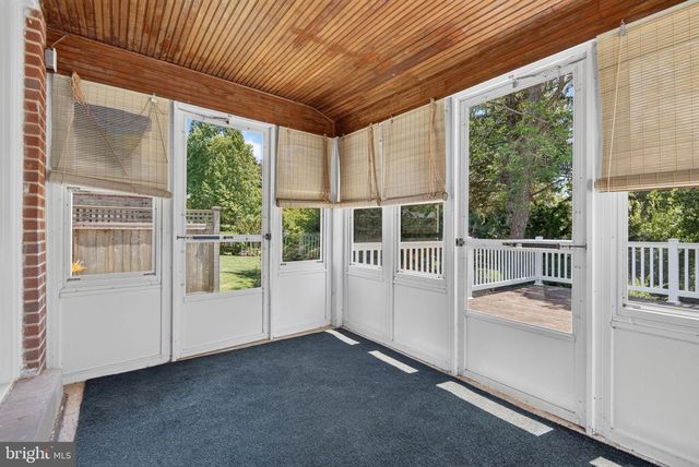124 LANDIS AVE, Millersville, PA 17551