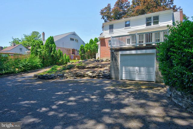 124 LANDIS AVE, Millersville, PA 17551
