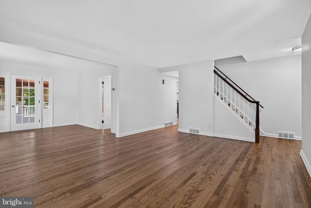 124 LANDIS AVE, Millersville, PA 17551