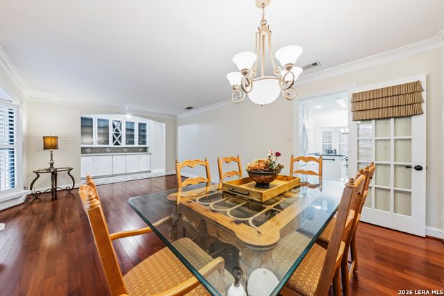 5010 CRESTWOOD DR, Schertz, TX 78108