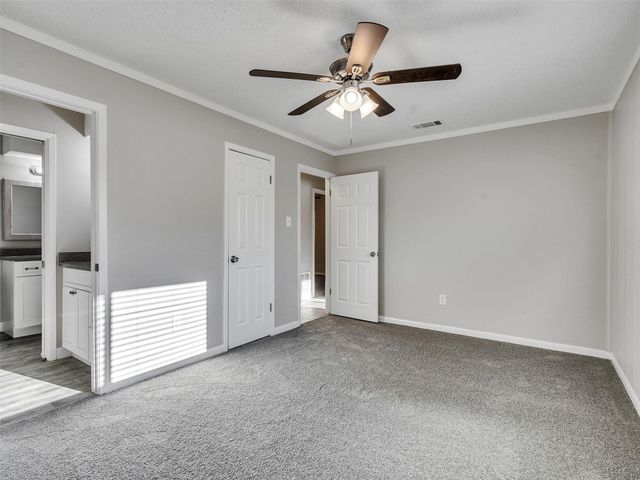 709 David Avenue, League City, TX 77573