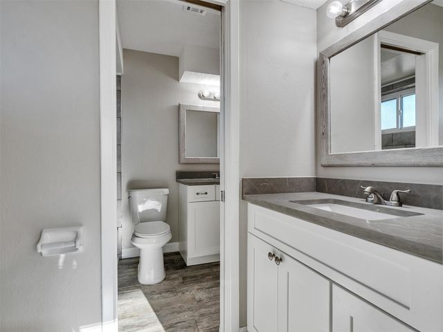 709 David Avenue, League City, TX 77573