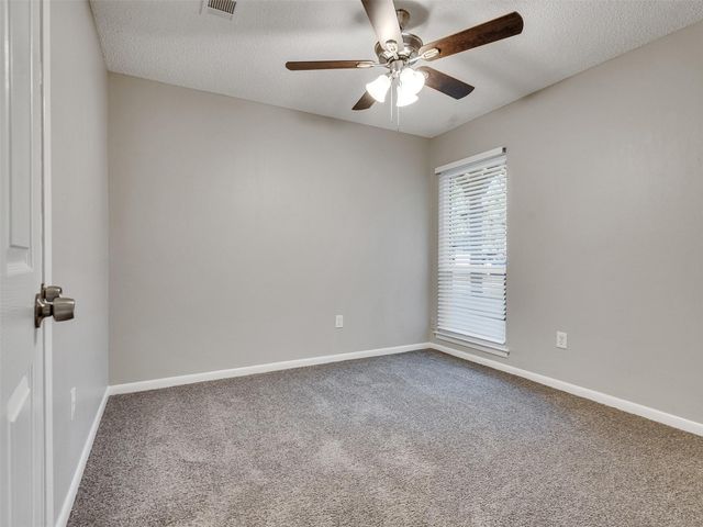 709 David Avenue, League City, TX 77573