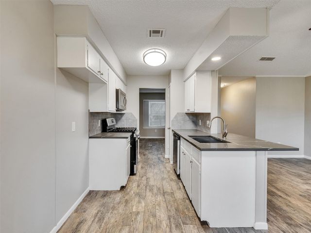 709 David Avenue, League City, TX 77573