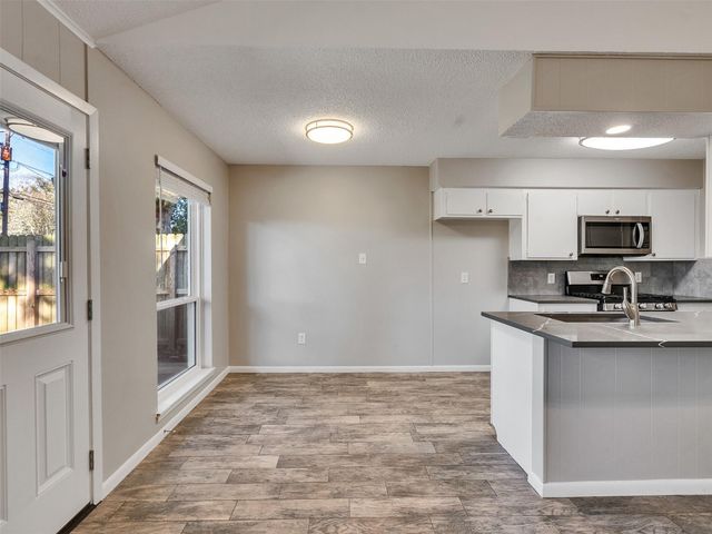 709 David Avenue, League City, TX 77573