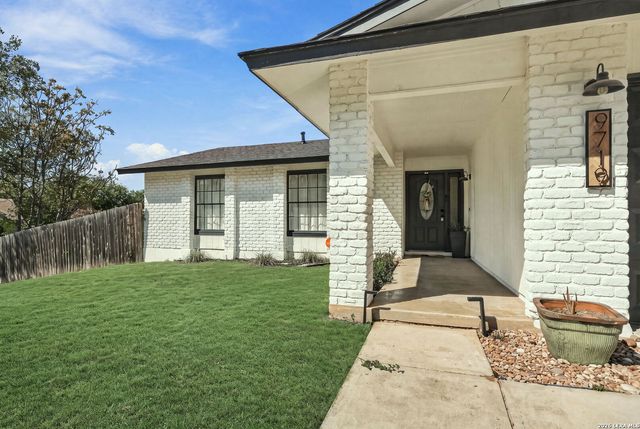 9719 QUICKSILVER DR, San Antonio, TX 78245