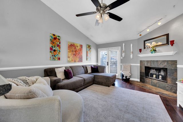 1429 Spring Willow Drive, Arlington, TX 76018