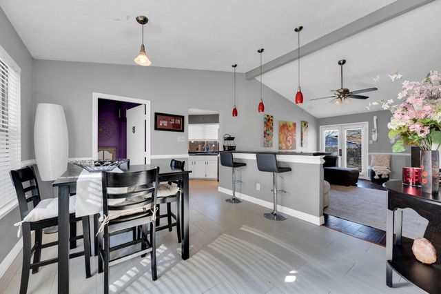 1429 Spring Willow Drive, Arlington, TX 76018