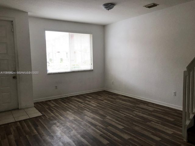 1911 Hibiscus Lane, Riviera Beach, FL 33404