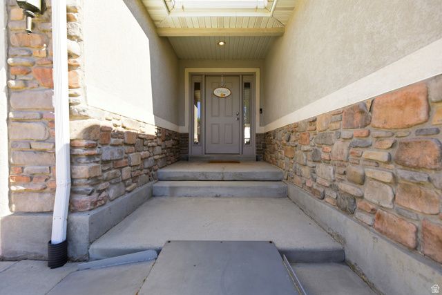 8287 S 6250 W, West Jordan, UT 84081