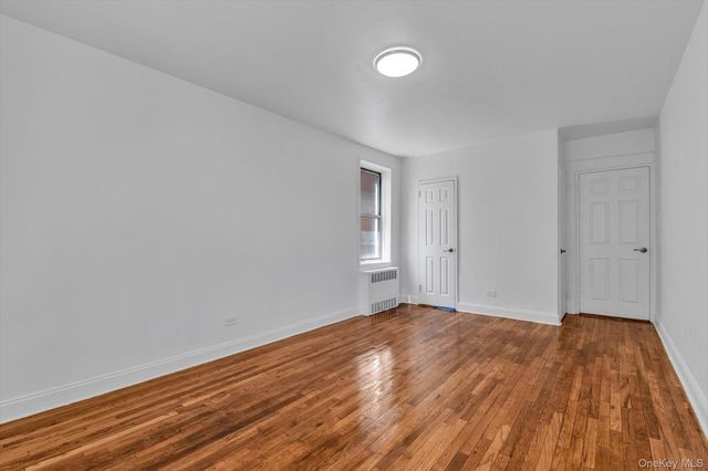67-12 Yellowstone Boulevard B9, Forest Hills, NY 11375