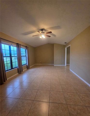 125 OAK CIRCLE, Ocala, FL 34472