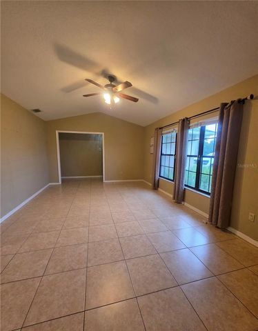 125 OAK CIRCLE, Ocala, FL 34472