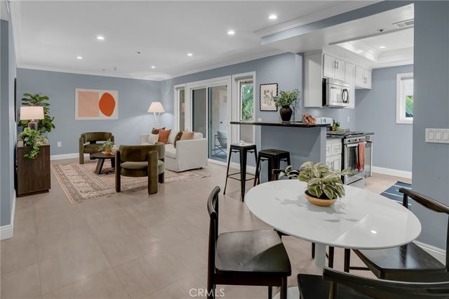 12141 Centralia 108, Lakewood, CA 90715