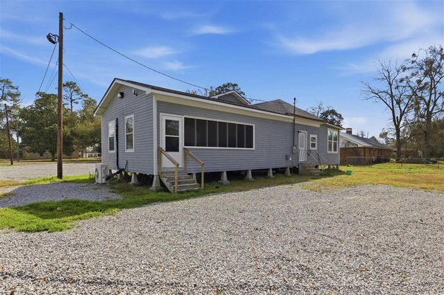 1703 N State Street, Jennings, LA 70546