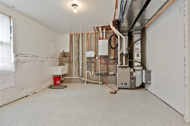 1312 Village Lane, South Fayette, PA 15017
