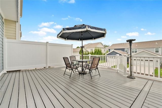 1312 Village Lane, South Fayette, PA 15017