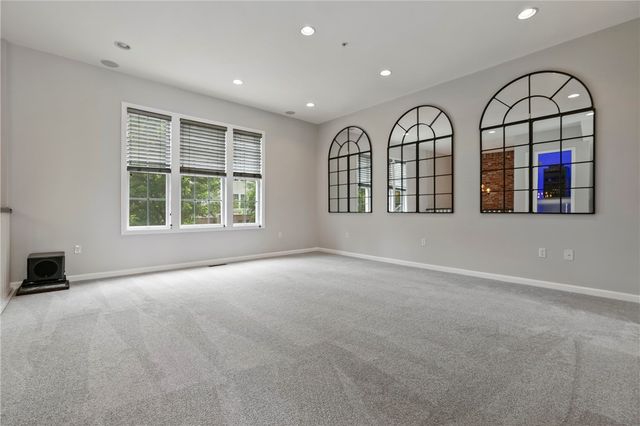 1312 Village Lane, South Fayette, PA 15017