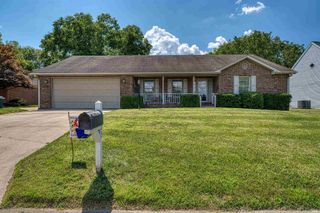 615 Brookview Drive, Evansville, IN 47711