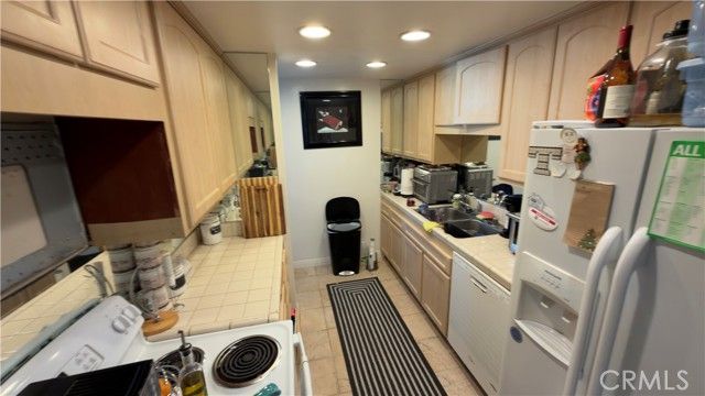 3940 Gresham Street 344, San Diego, CA 92109